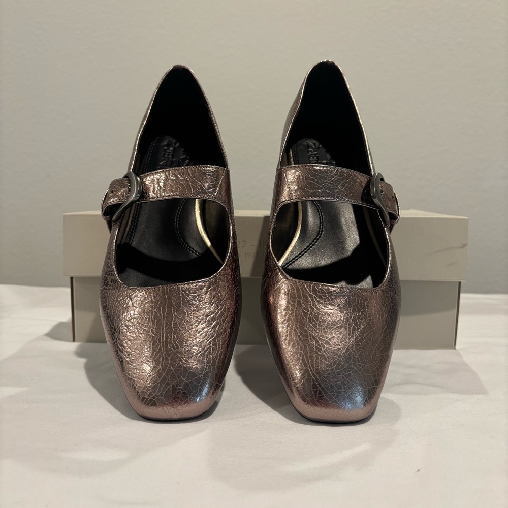 Naturalizer Cosmic Pewter (Silver-Bronze) Leather Mary Jane Flats - 10 Wide